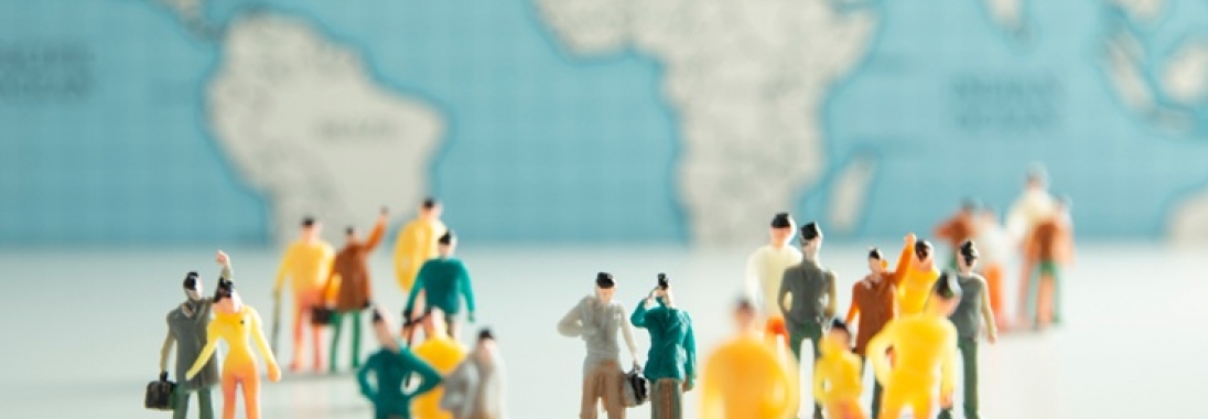 Megtorpant a munkaerő-migráció: ötödével kevesebb bevándorló érkezett a gazdag országokba